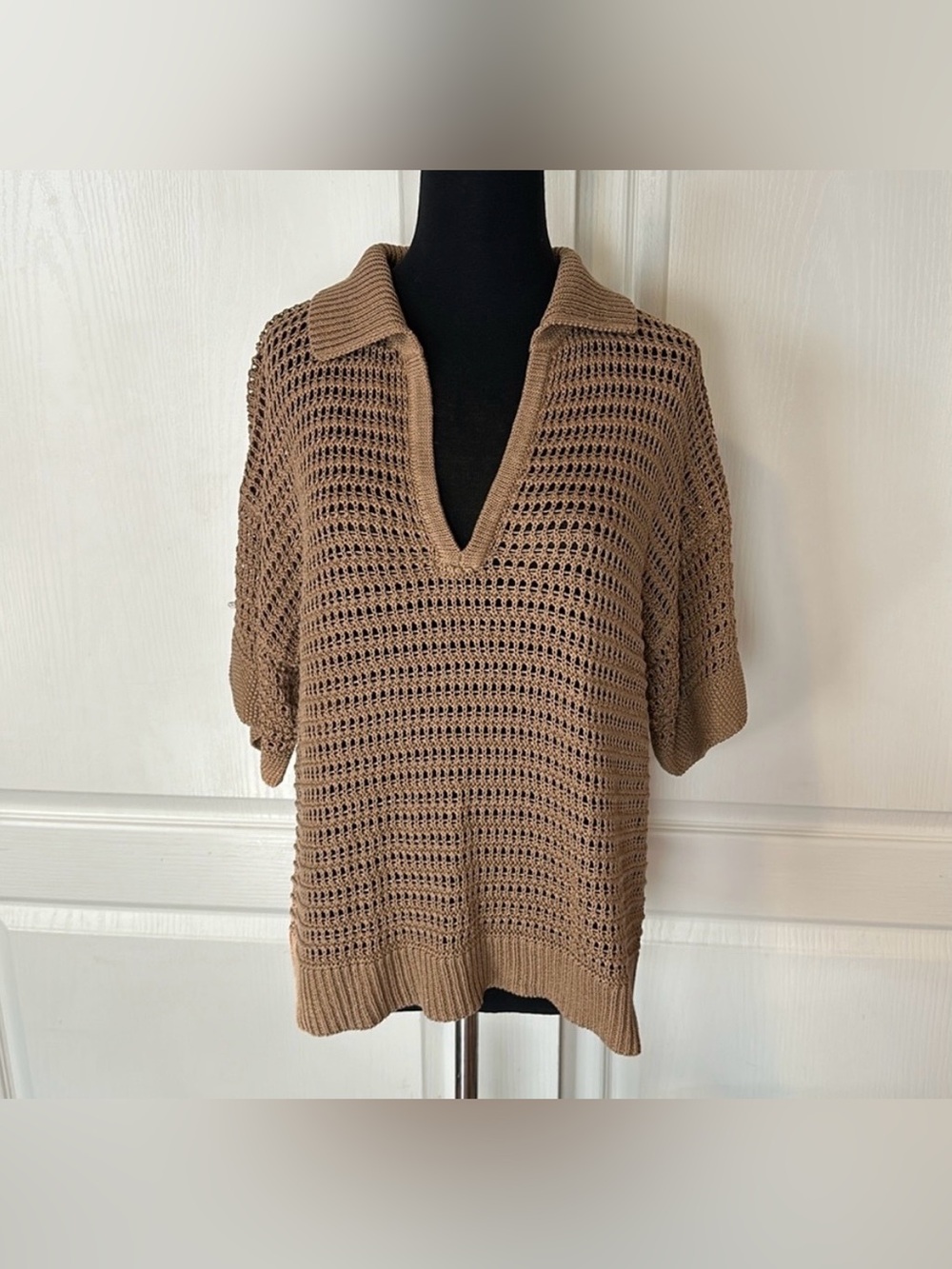 MAX STUDIO LONDON
BROWN KNIT COLLARED
POLO BLOUSE -Tan